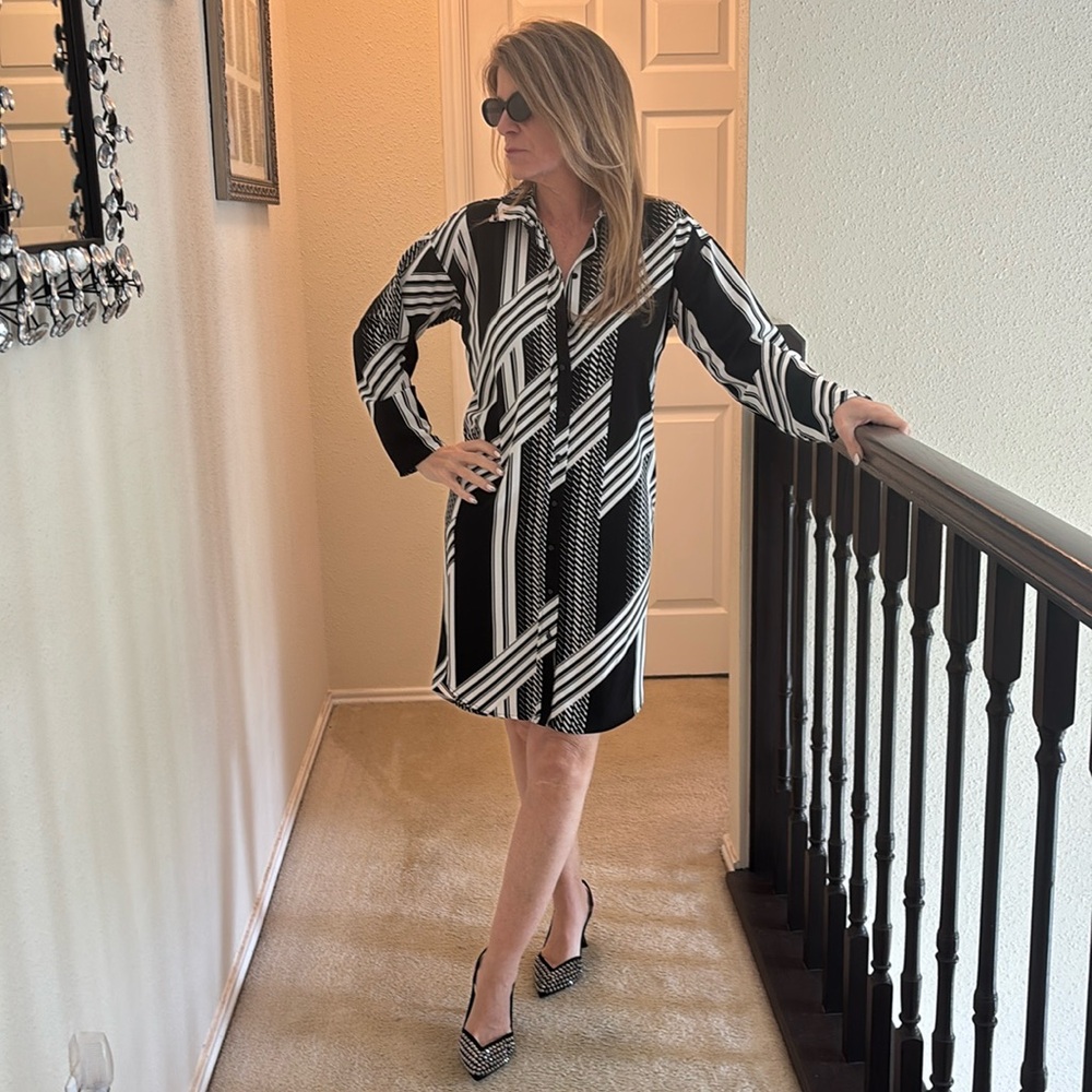 Karl LAGERFELD sz small shirt dress